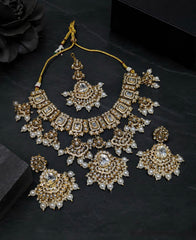 Noor-E-Raj Indian Kundan Set