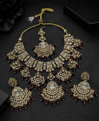 Noor-E-Raj Indian Kundan Set