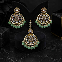 Noor Mahal Kundan Earring Set with Maang Tikka