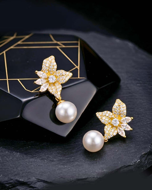 Elara Shine Earrings