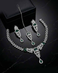 Glamour AD Necklace Set