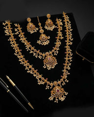Solmira South Indian Mala Set