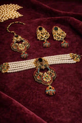 Pearl Bridal Choker Set with Earrings & Maang Tikka – Traditional Wedding Jewelry
