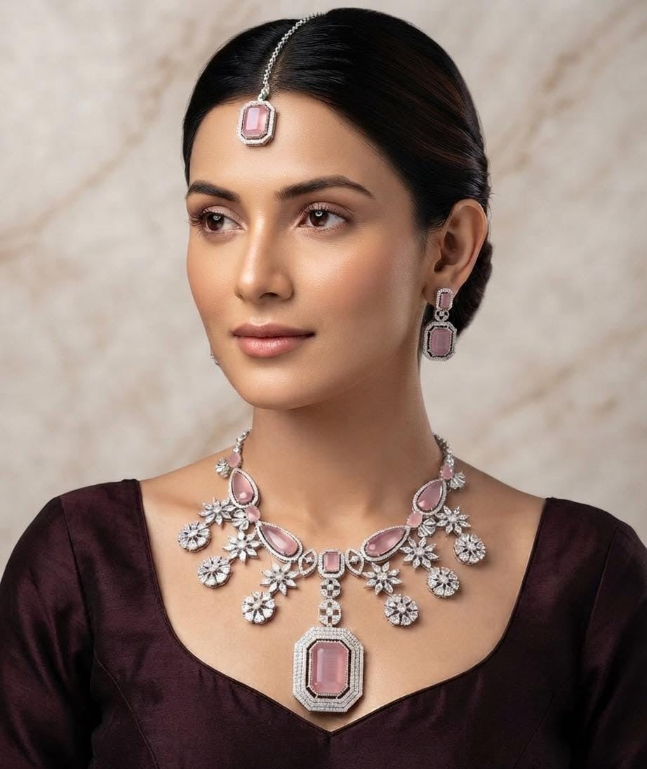Evelisse Royal AD Necklace Set