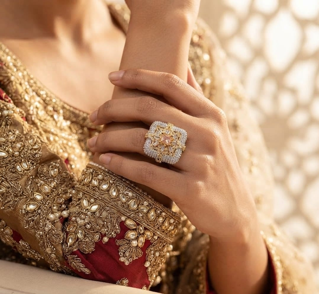 Livia Signature AD Ring