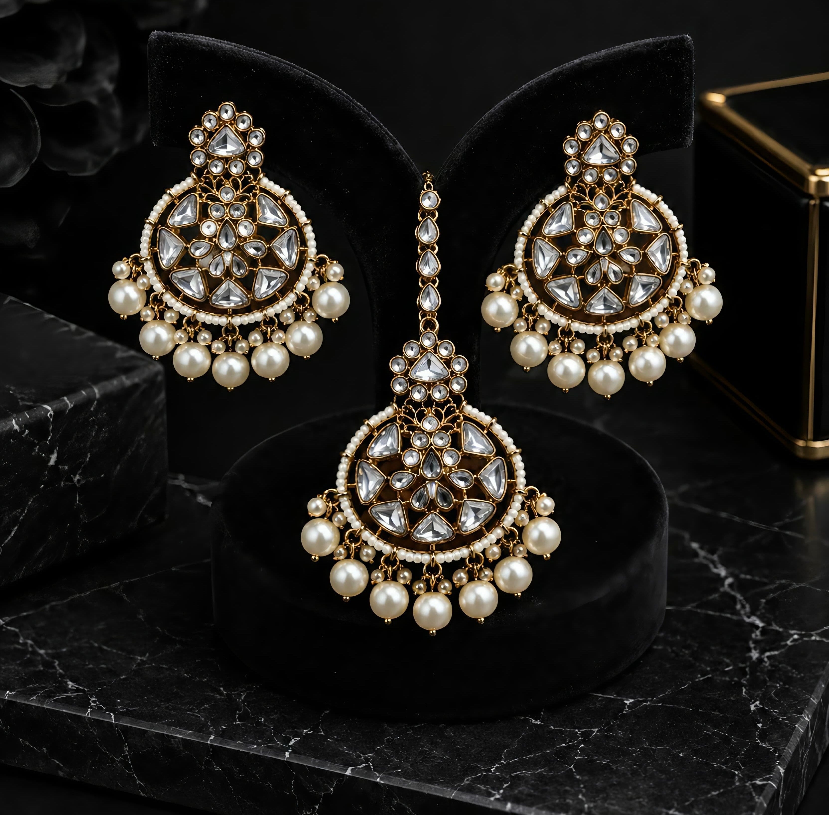 Noor Mahal Kundan Earring Set with Maang Tikka