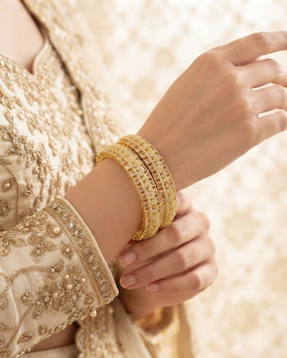Avyra Luxe Bangles