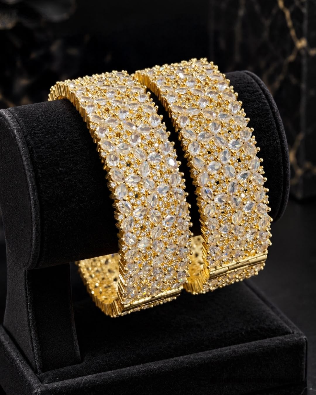 Velora Radiance Bangles ✨