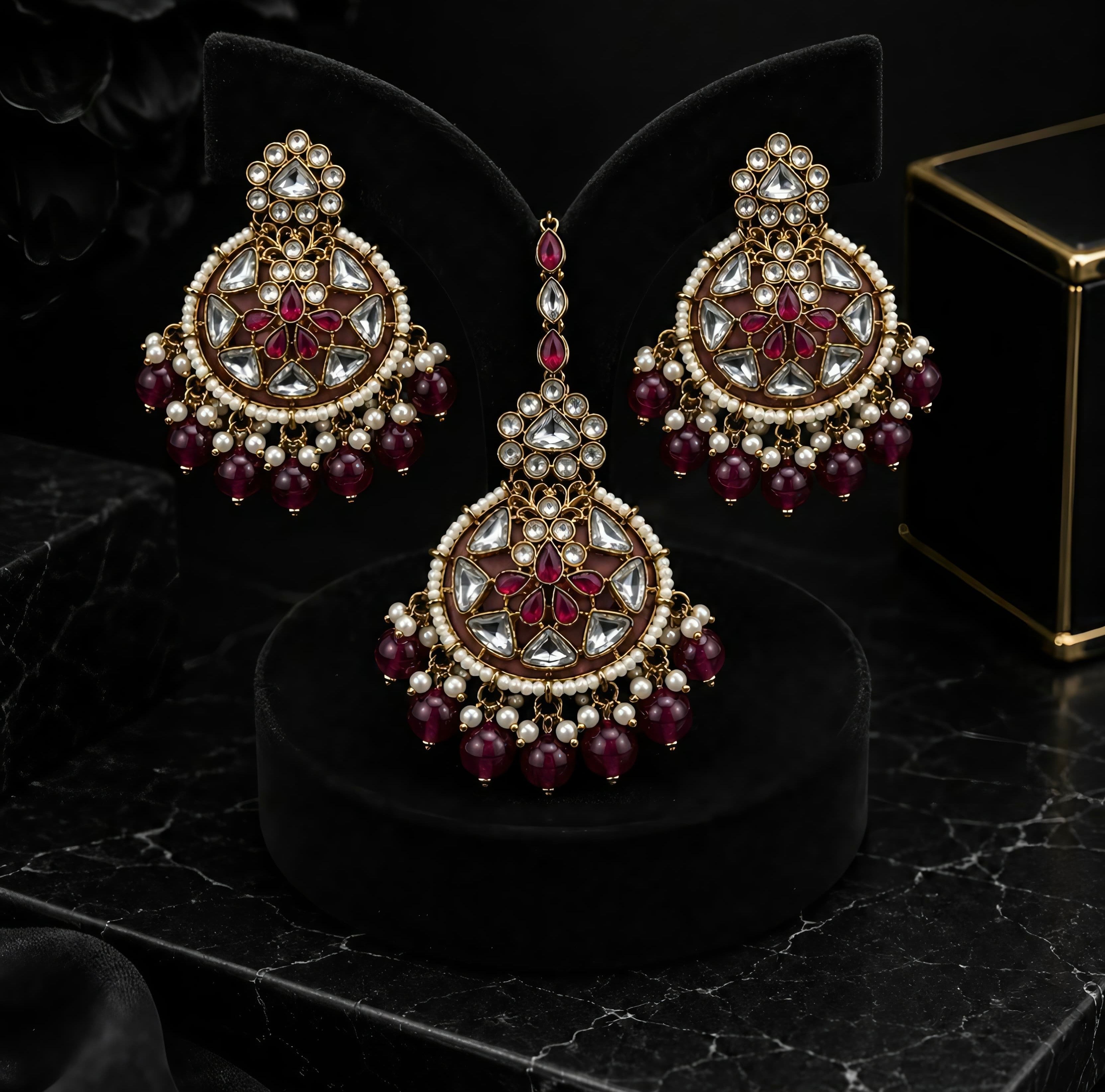 Noor Mahal Kundan Earring Set with Maang Tikka