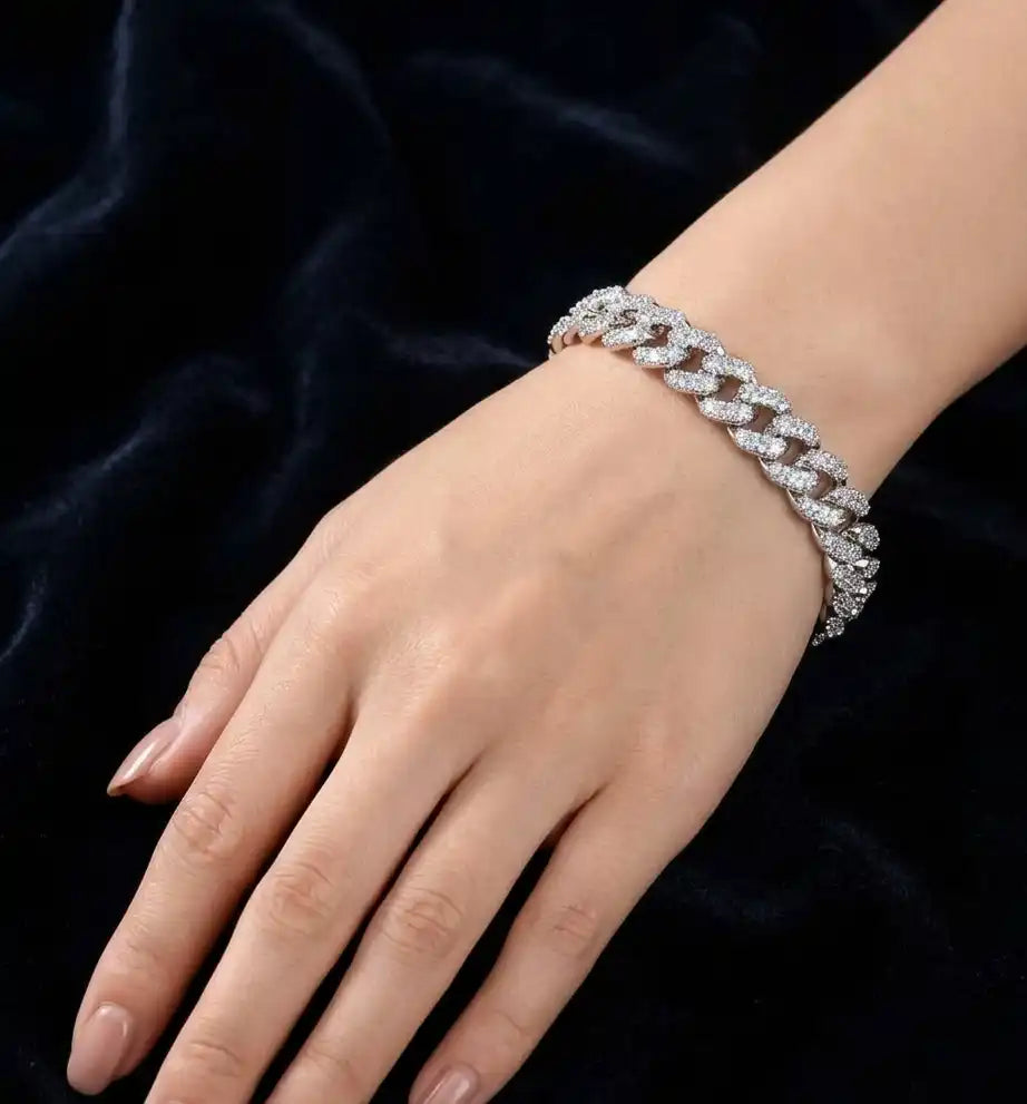 Elara Silver Zircon Bracelet