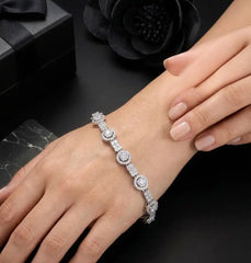 Ophelia Silver Zircon Bracelet