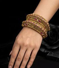 Maharaja Luxe Rajwadi Bangles