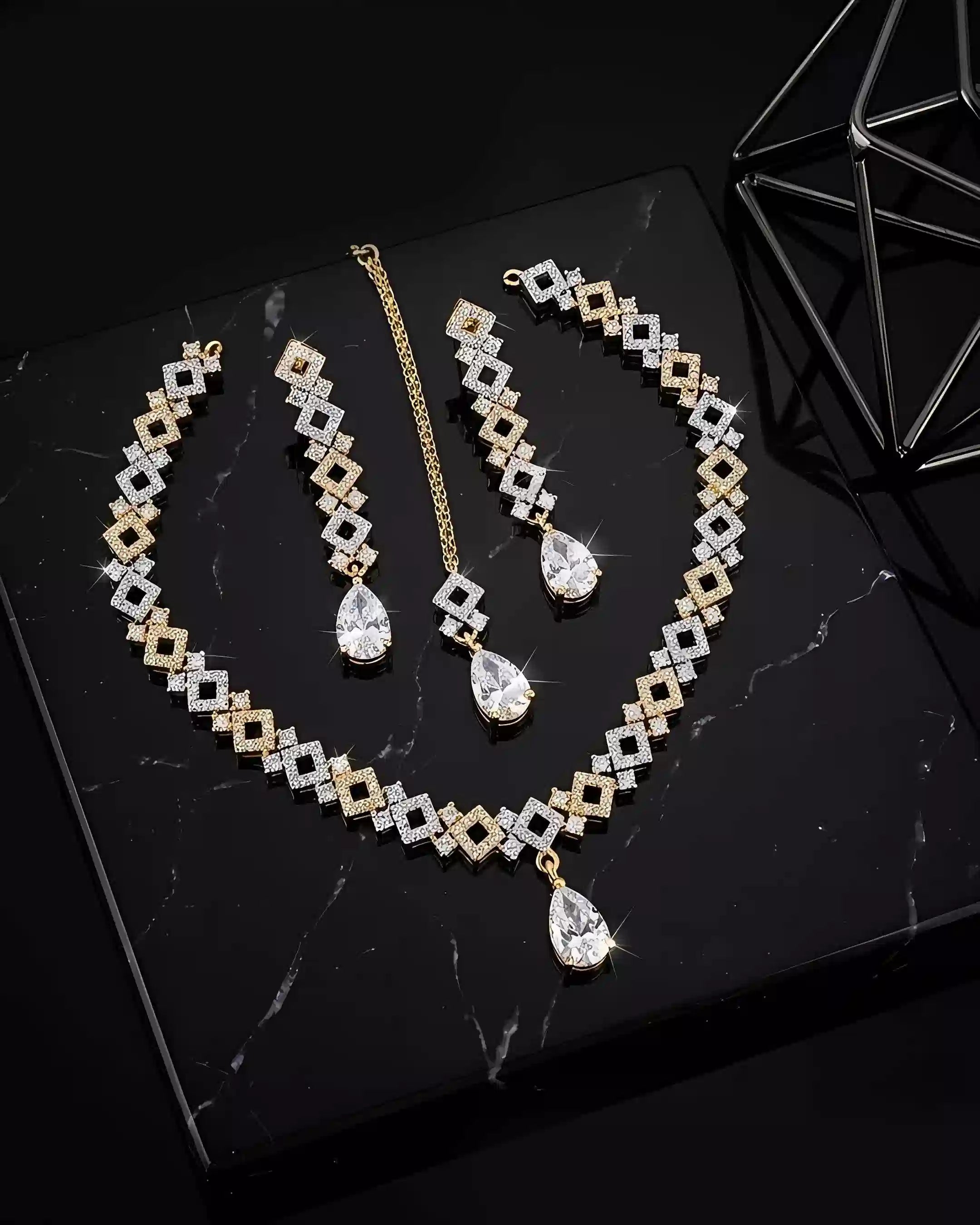 Royal AD Necklace Collection