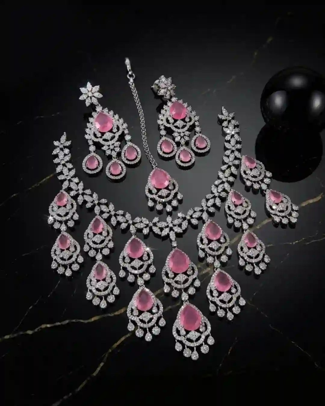 Elite AD Necklace Set