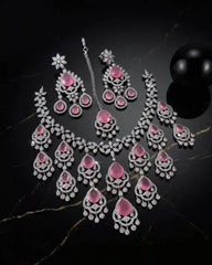 Elite AD Necklace Set