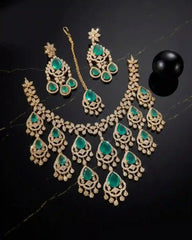 Elite AD Necklace Set