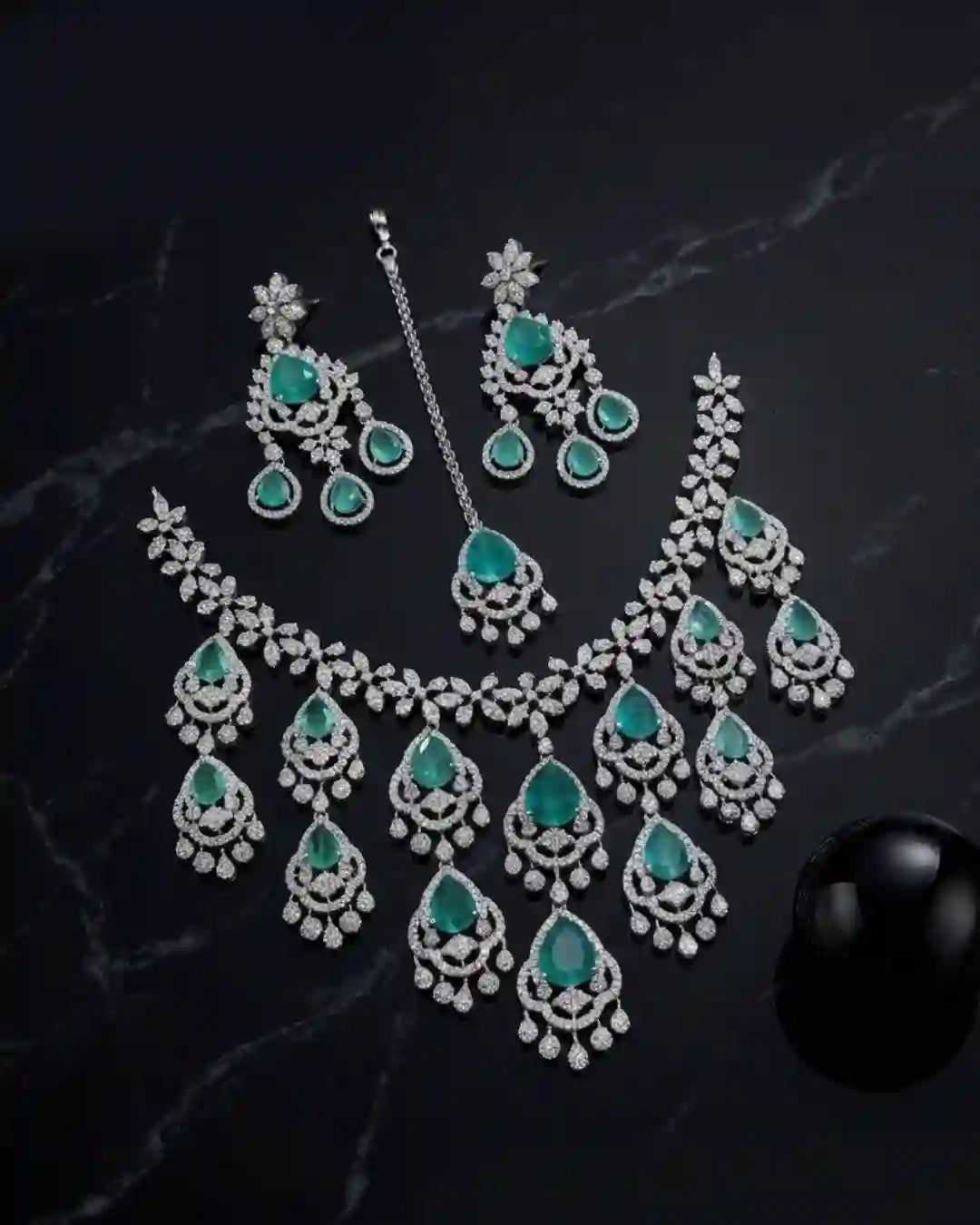 Elite AD Necklace Set