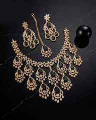 Elite AD Necklace Set