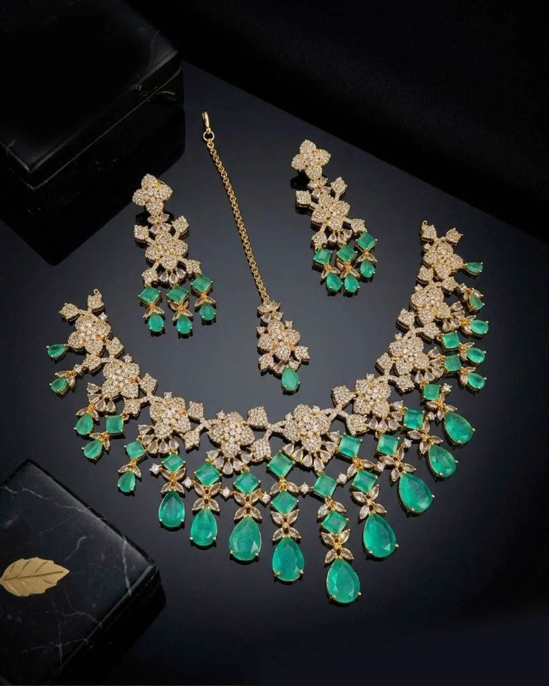 Royal American Diamond Set