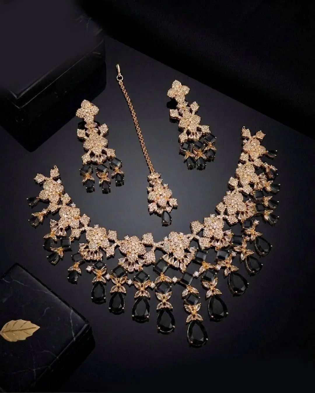 Royal American Diamond Set