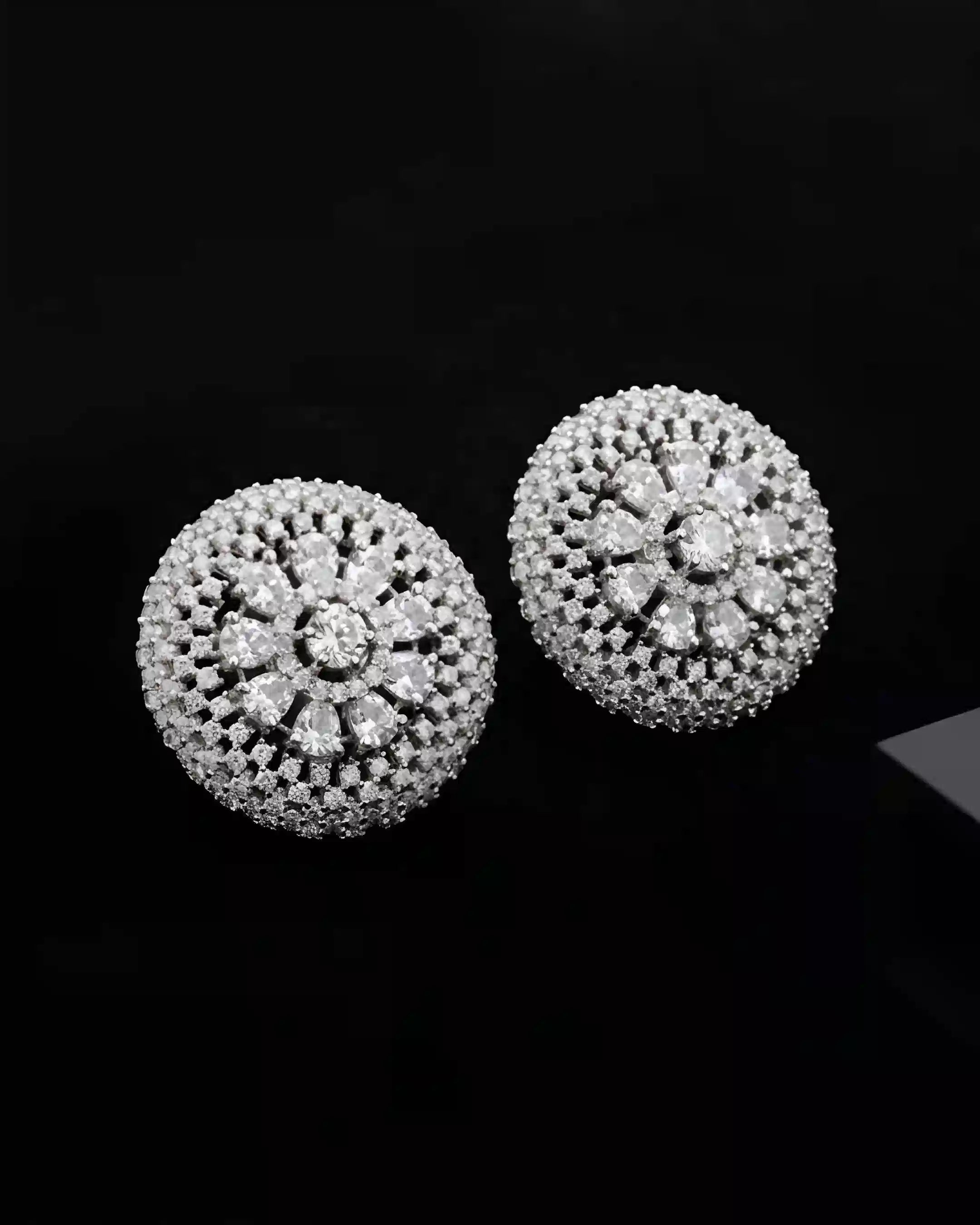 Luxe Shine AD Studs