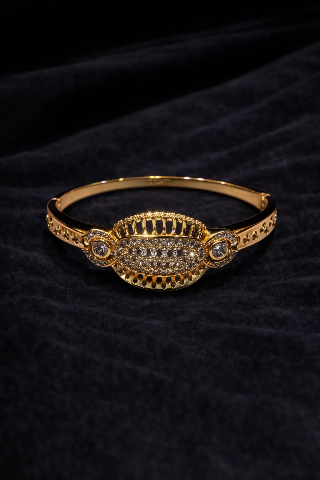 Classic Xuping Open Bracelet