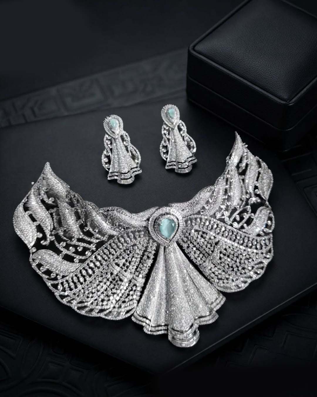Aurielle American Diamond Necklace Set