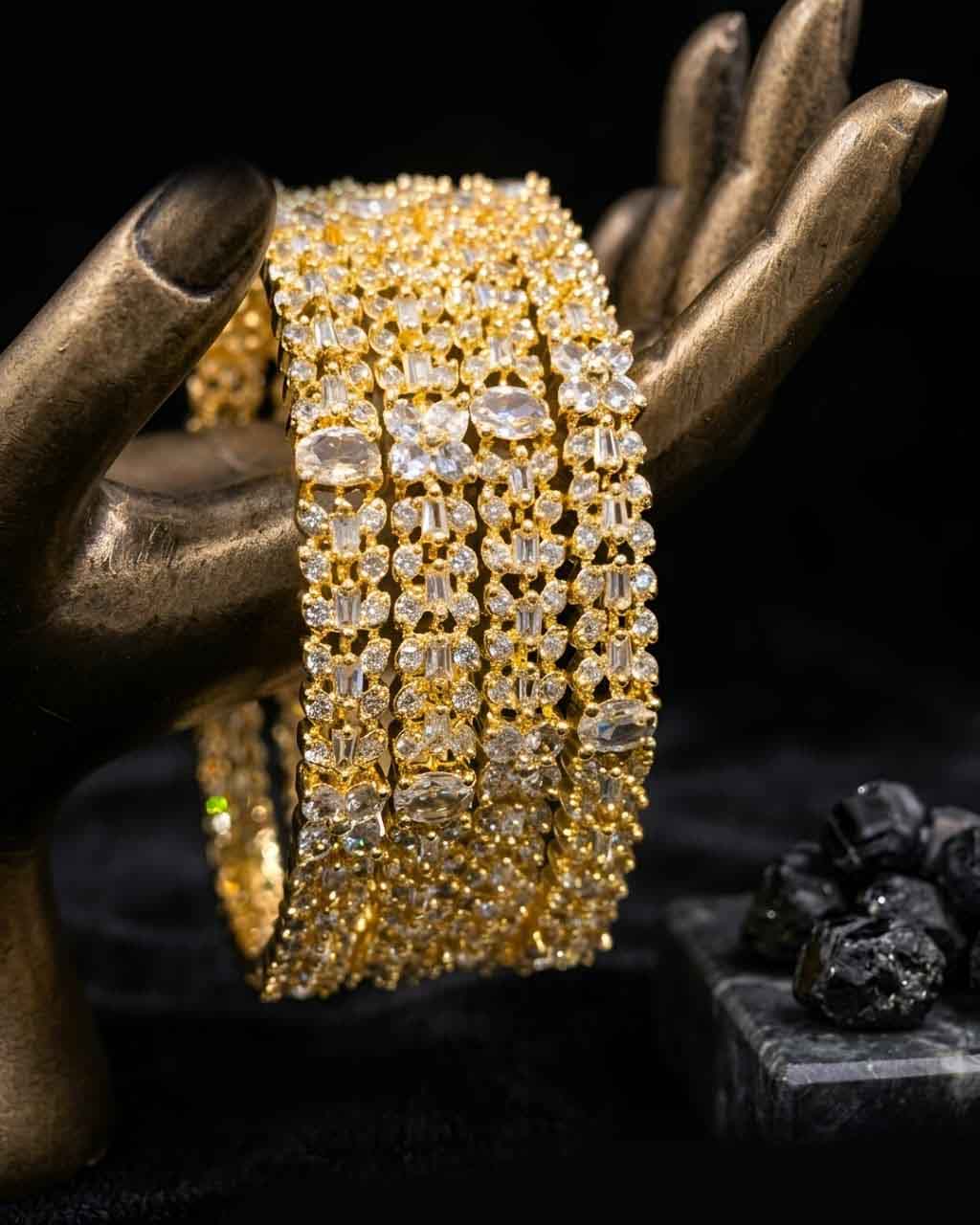 Royal Sparkle Bangle Set