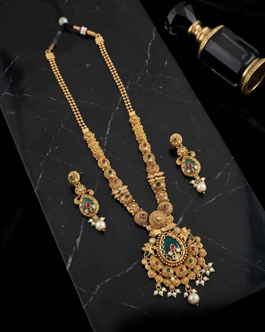Vintage Royal Mala Set