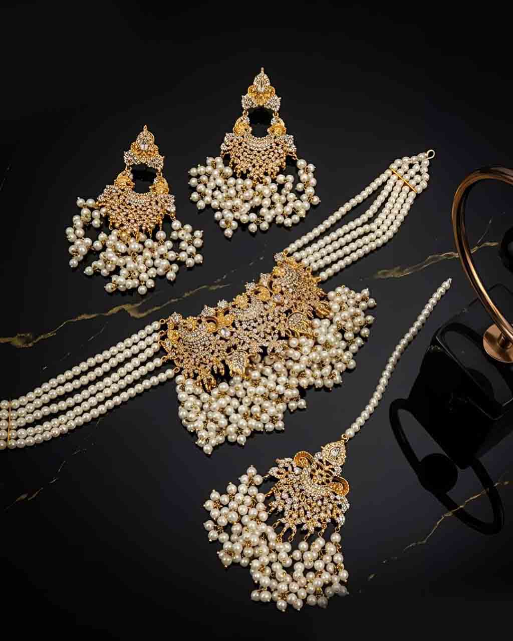 Zivara Luxe Casting Choker Set