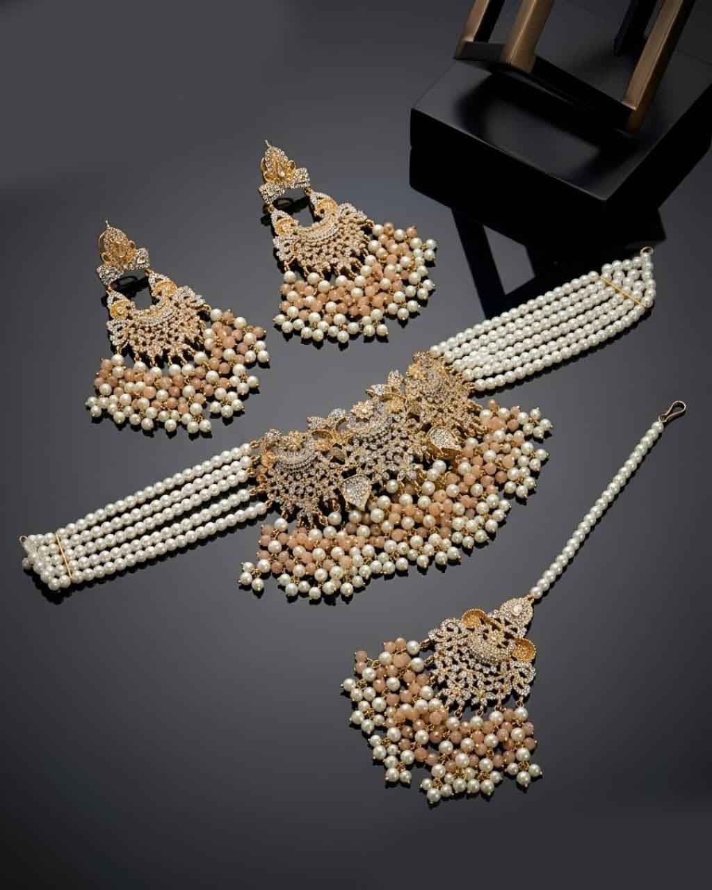Zivara Luxe Casting Choker Set