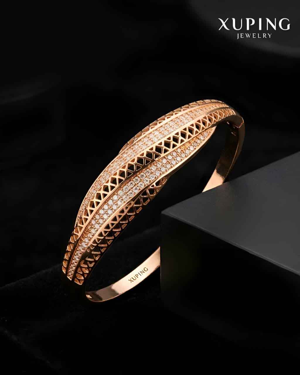 Statement Openable Bracelet