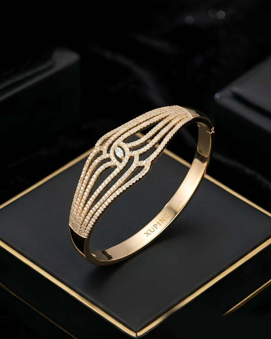 Elegant Openable Xuping Bracelet