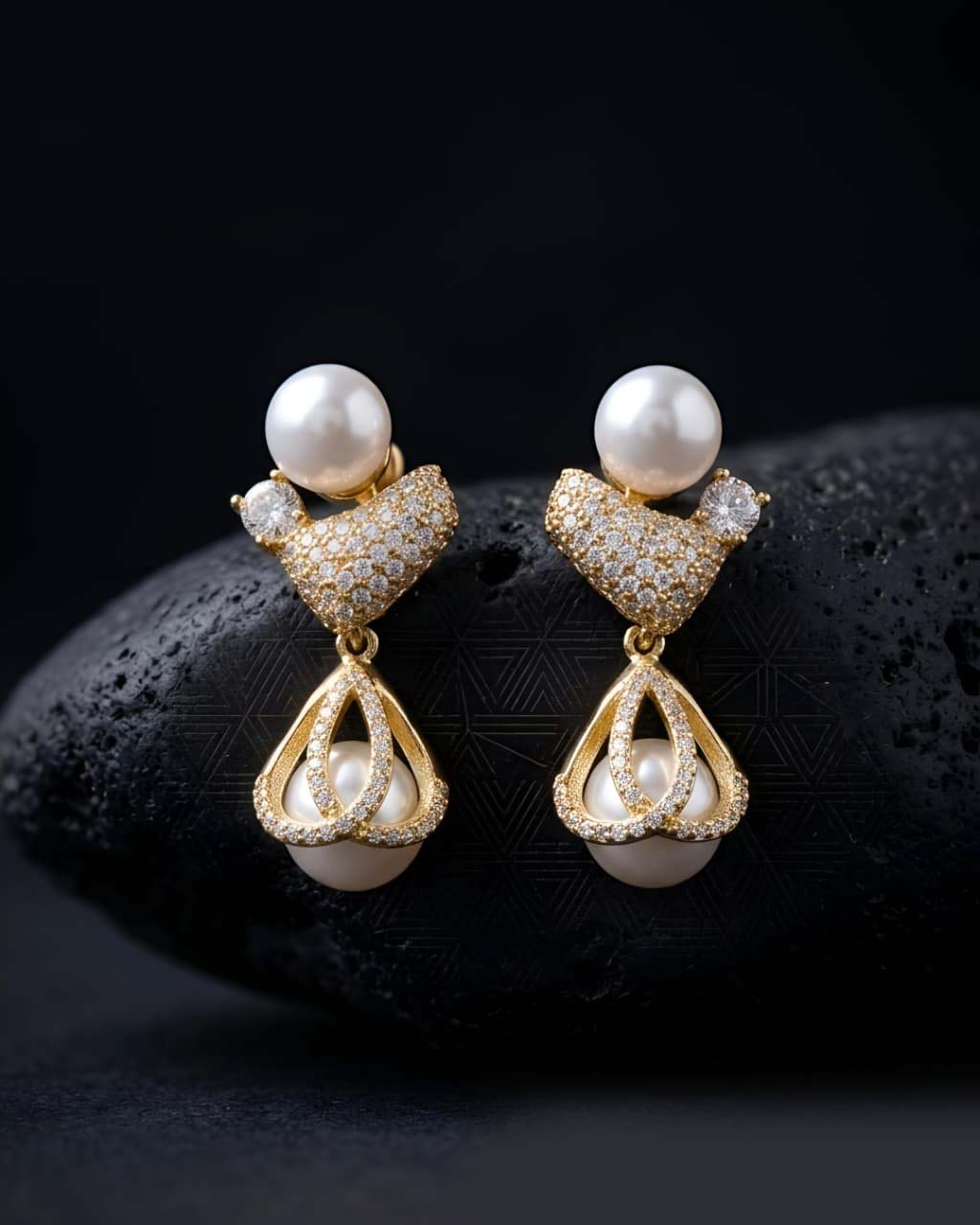 Rivaya Elegant Earrings