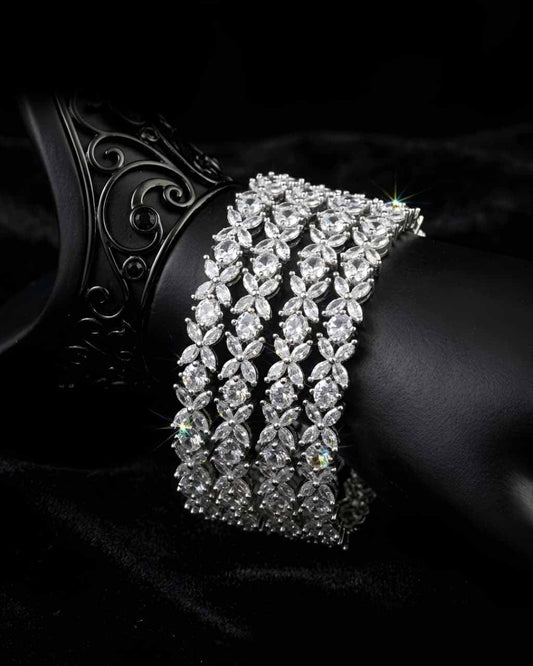 Veloura Shine AD Bangles