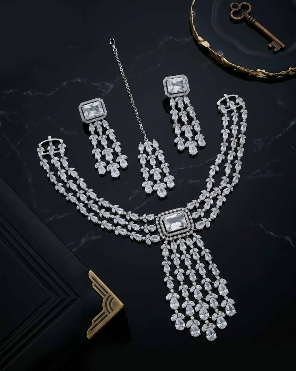 Veloura AD Necklace Set
