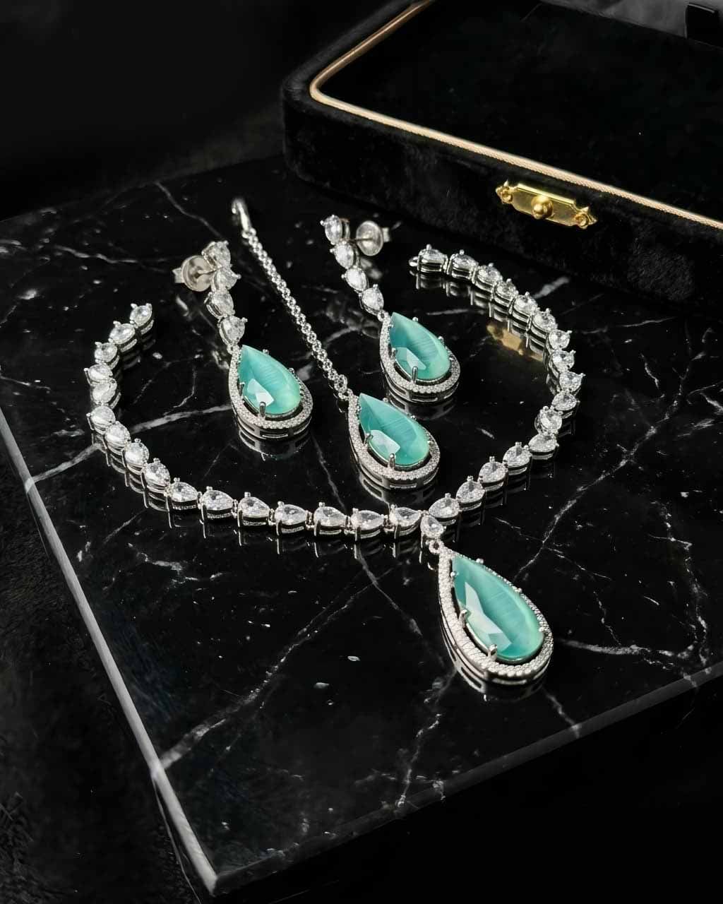 Aurora Shine AD Set