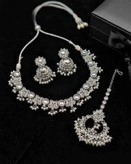 Meher Kundan Necklace Set