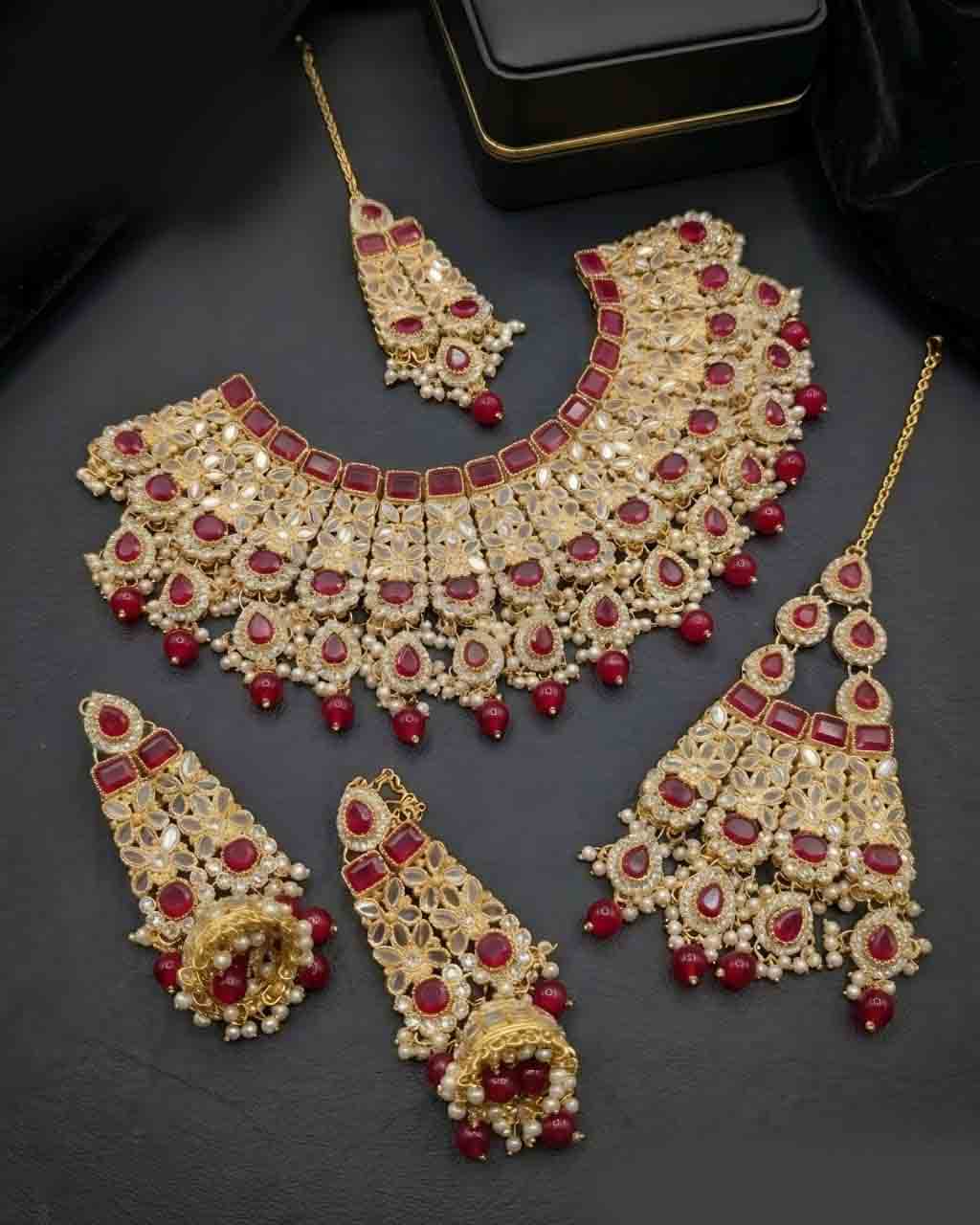 Kundan Sheeshe Bridal Set