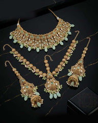 Luxury Bridal Mathapatti Set