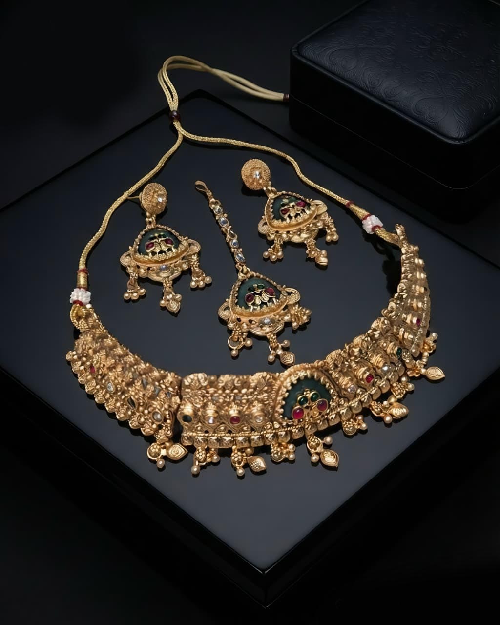 Rajwadi Regal Collar Set