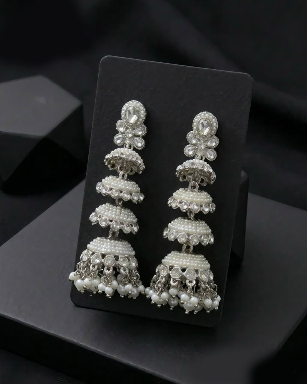 Zareen 4-Step Jhumki