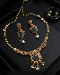 Dilruba Rajwadi Necklace Set