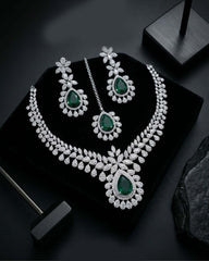 Luxury American Diamond Necklace Set