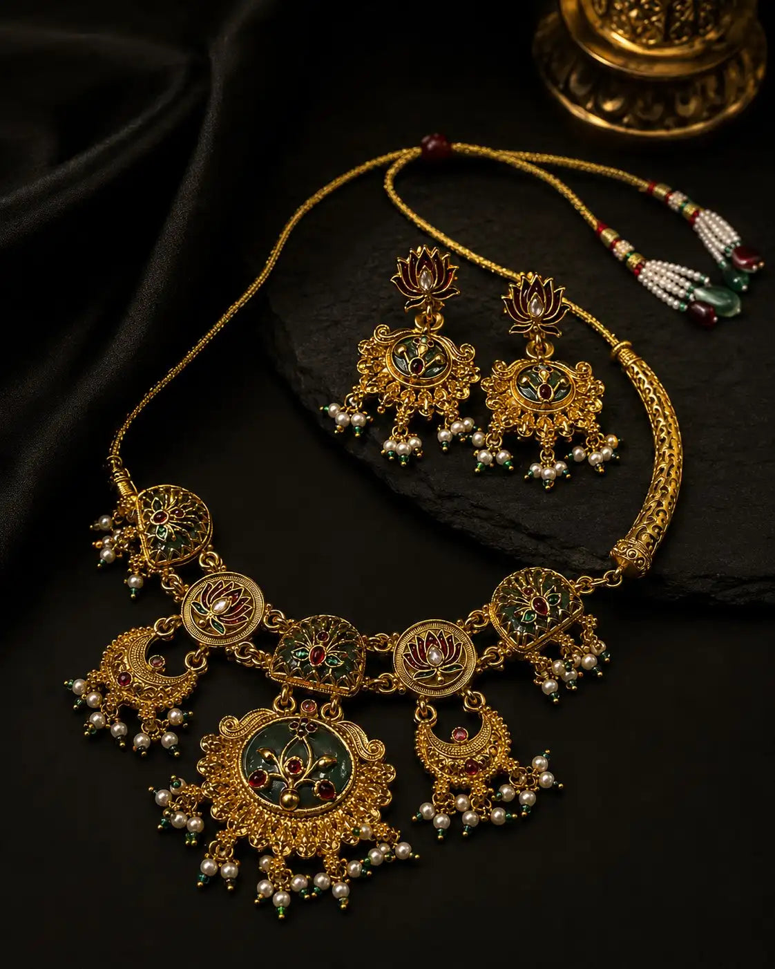 Antique Rajwadi Necklace Set