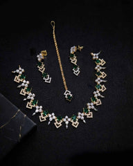 Lumina AD Necklace Set
