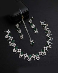 Lumina AD Necklace Set