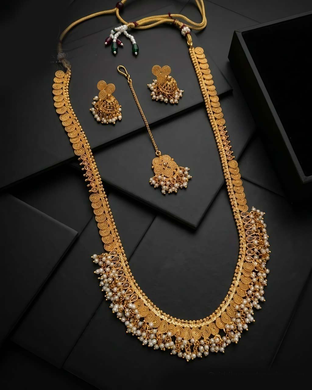Zareen Indian Style Mala Set