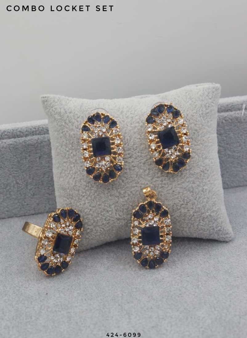 Aurielle Royal Pendant Combo Set