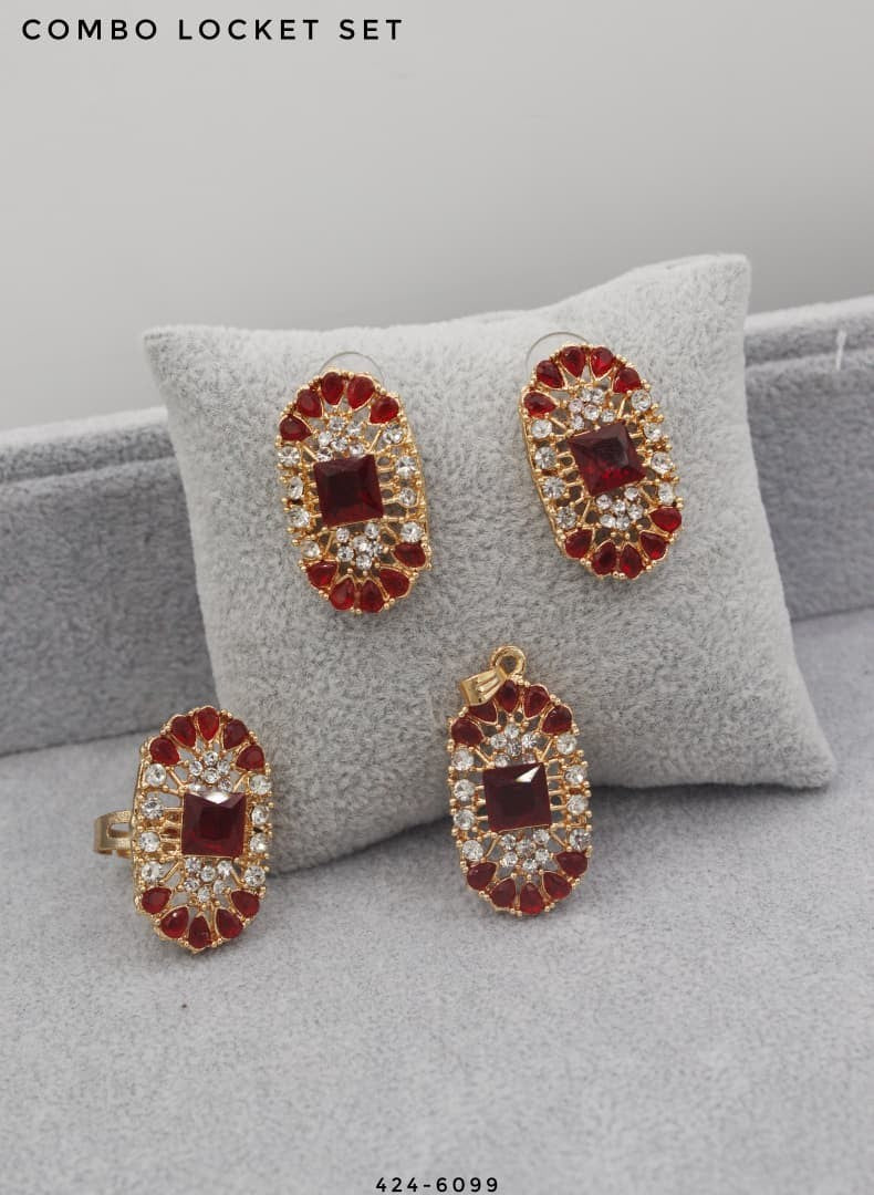 Aurielle Royal Pendant Combo Set
